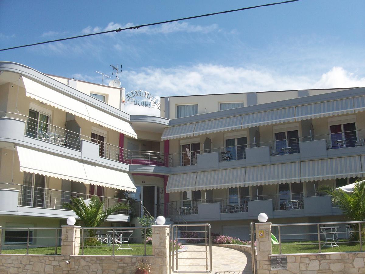 Mavridis Rooms Nikiti  Exterior photo