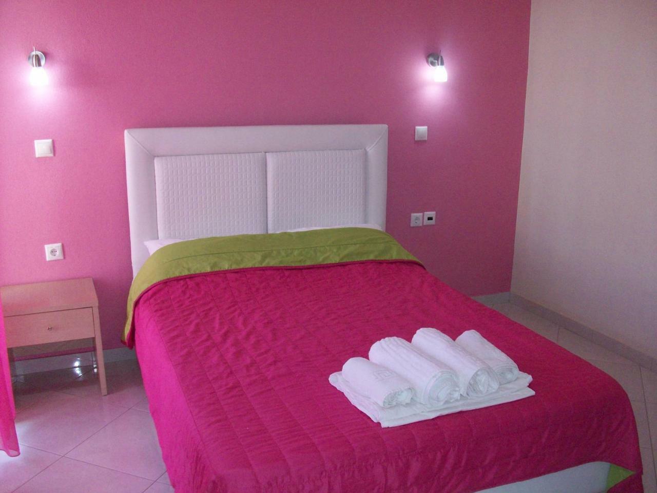 Mavridis Rooms Nikiti  Exterior photo